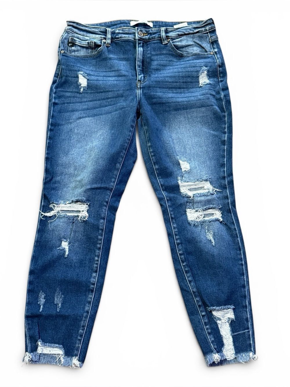 KanCan Distressed Stretchy Midrise Jeans Light Washed Blue Size 15 / 31